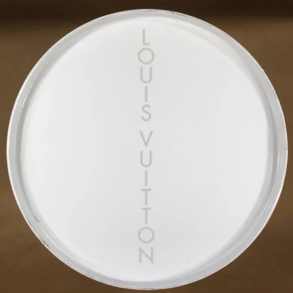 Sticker Louis Vuitton Text Vertical